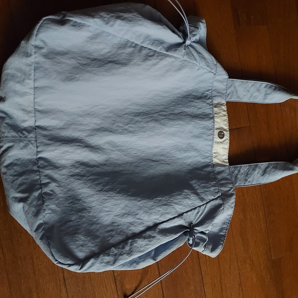 Lululemon bag